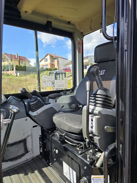 Miniexcavator Caterpillar 305 E CR 5 t YANMAR KUBOTA VOLVO