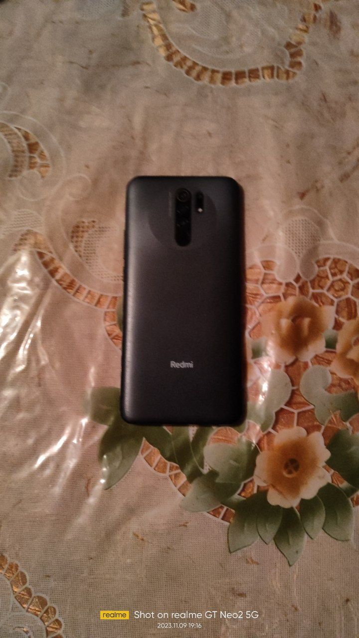 Redmi9 srochni sotiladi