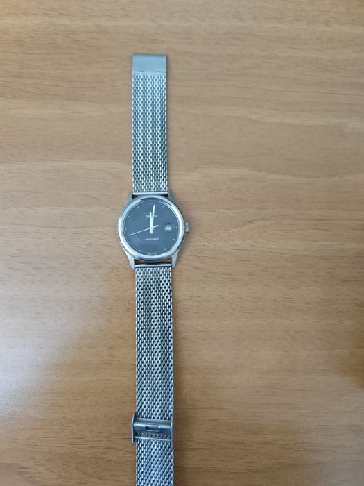 Продам оригинальные часы Casio MTP-1365