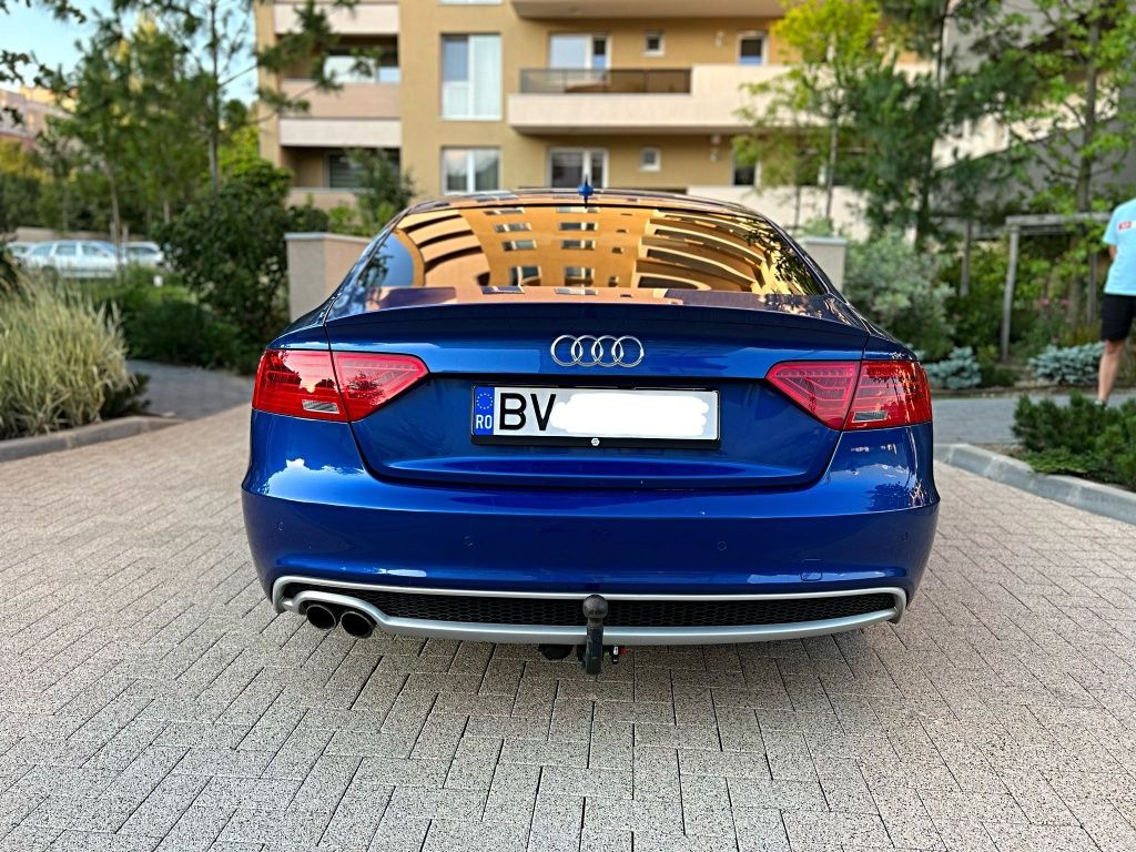 Vând Audi A5 an 2016