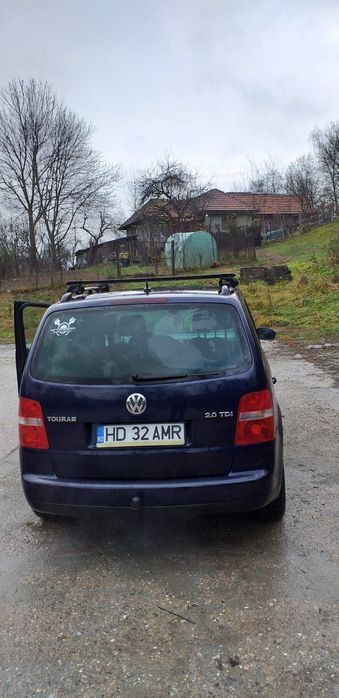 Se vinde Volskwagen Touran