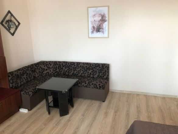 Дава се под наем Двустаен апартамент в Бургас, Зорница - 56 кв.м за 195 € - Снимка #4