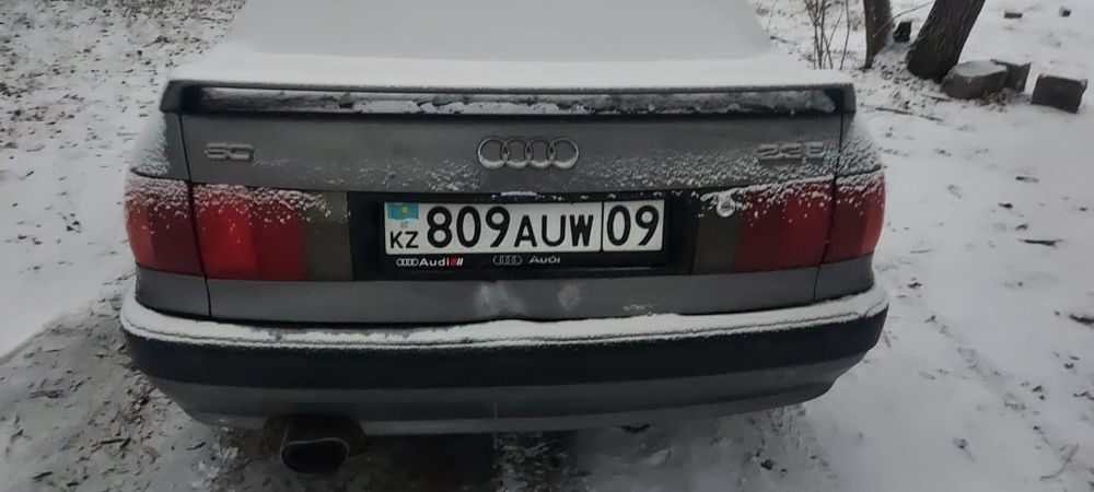 Продам ауди 80 на автомате 2.3