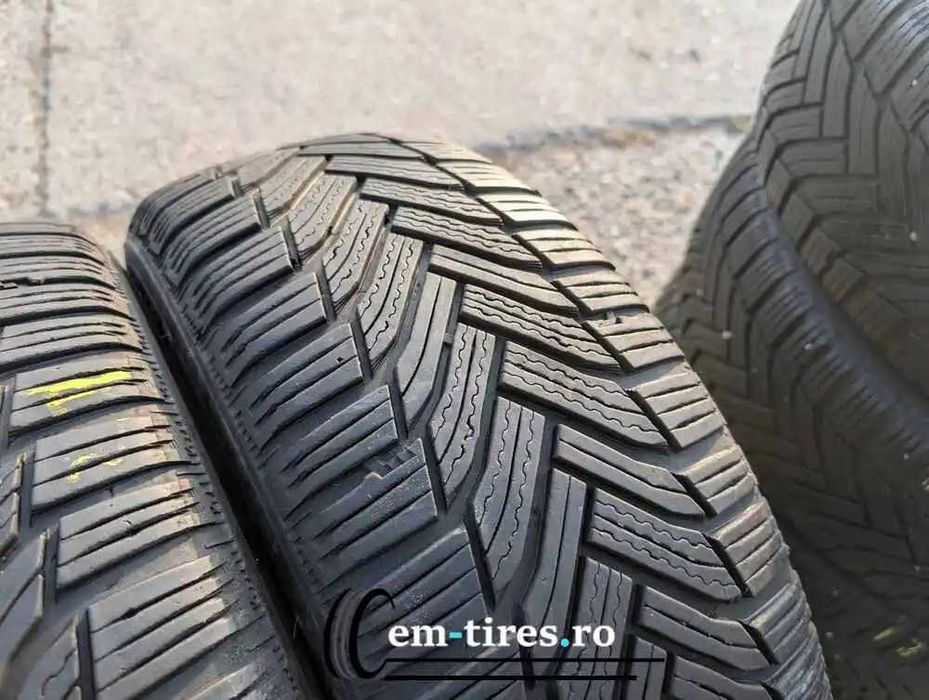 SET 2 Anvelope Iarna 205/55 R16 MICHELIN Alpin ras