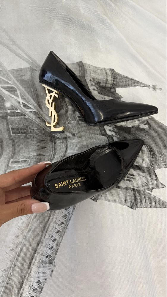 Токчета YSL нови