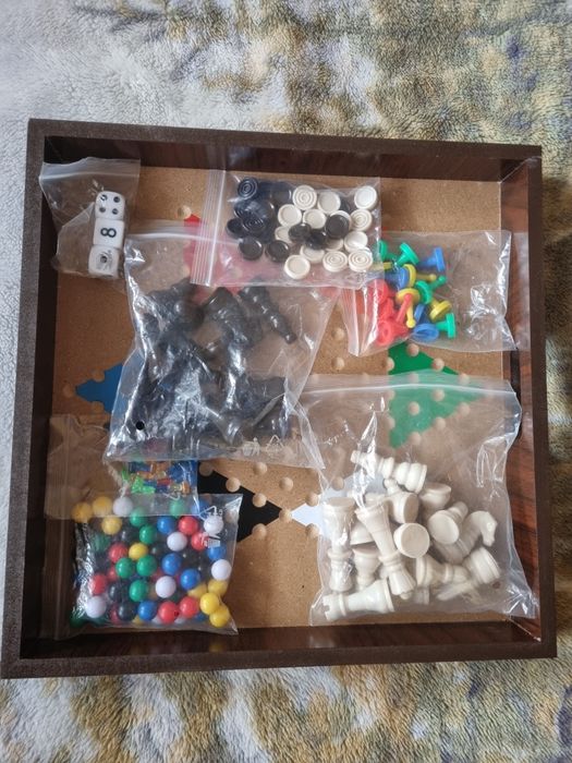 комплект дървена настолна игра 10 в 1 на Playtive