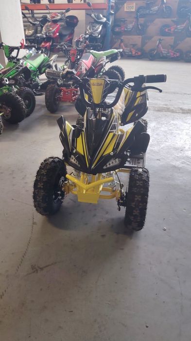 Atv 800 W 36 volți Nou cu garanție pentru copii 3-9 ani