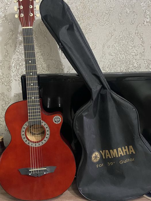 Продам гитару, акустическая