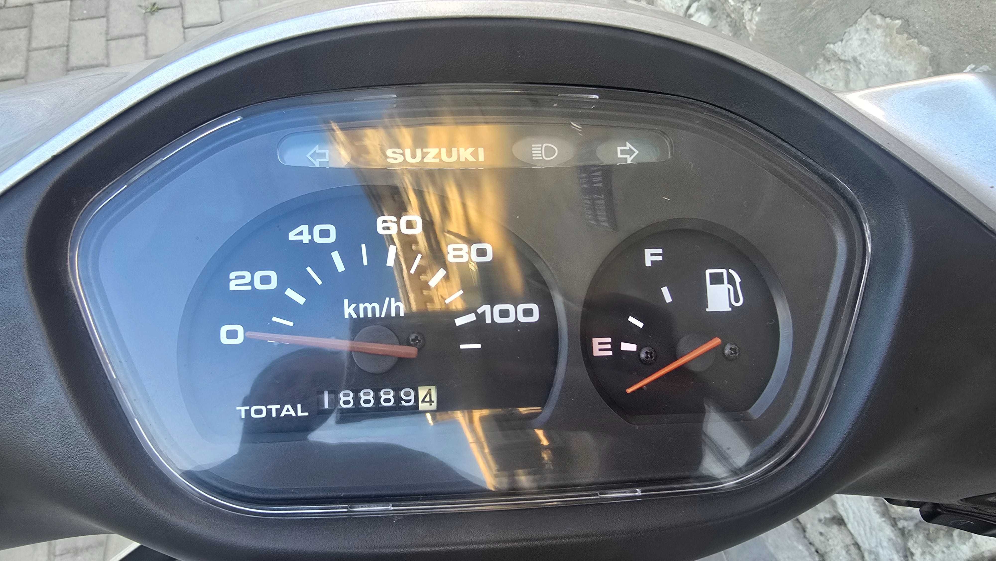 Продавам Сузуки UE125