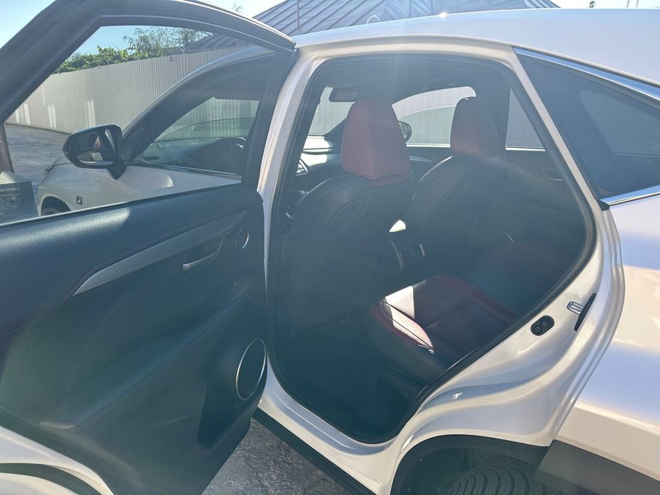 Lexus Seria NX Lexus NX300h F Sport