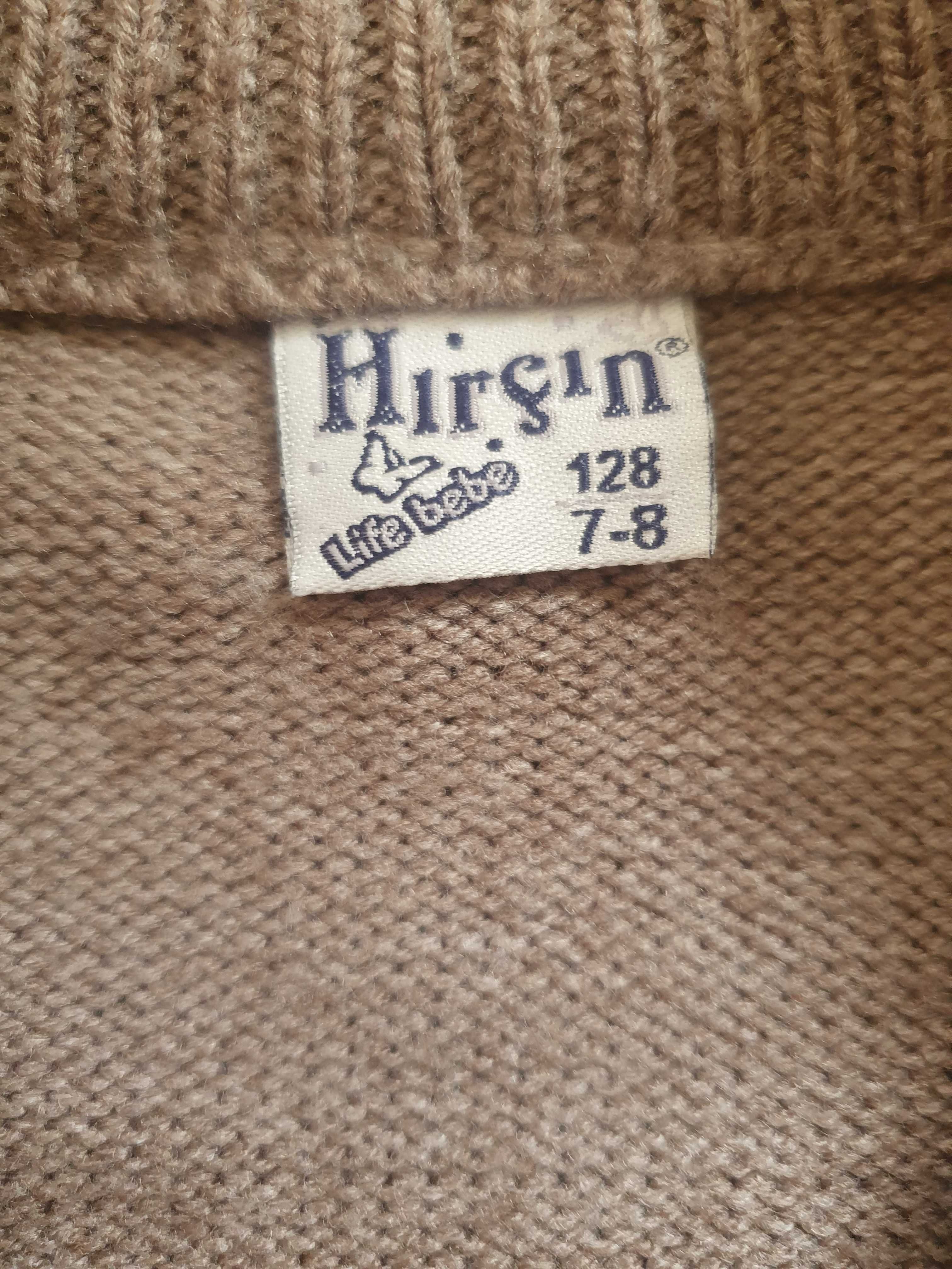 Детский свитер 128 р.
