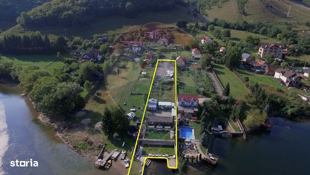 Teren cu autorizatie motel pe malul lacului Someșu Cald