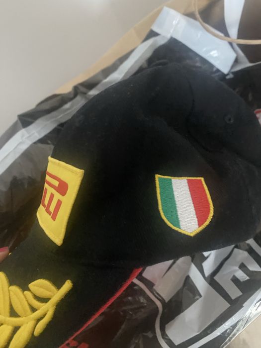 Pirelli шапка оригинална