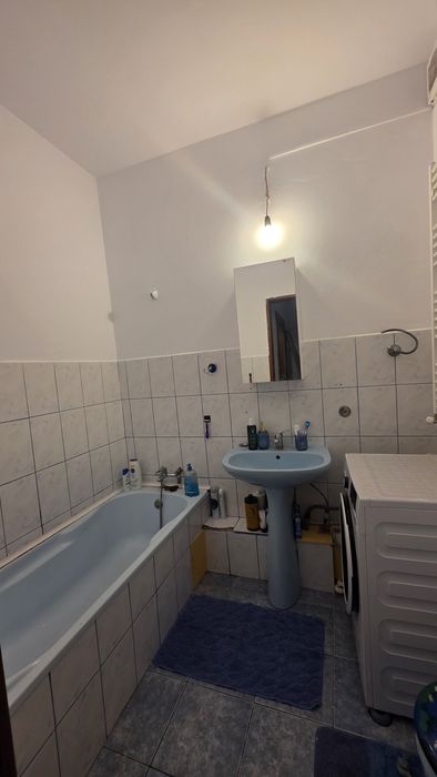 Vând apartament 2 camere