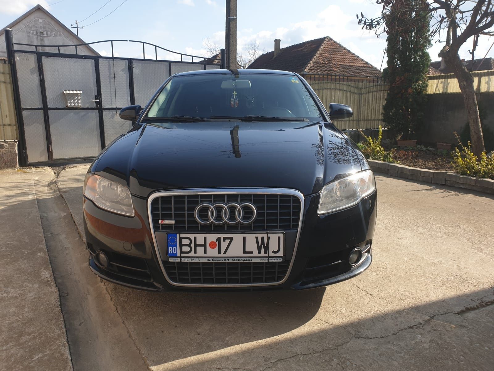 Vand Audi A4 sau schimb cu camioneta basculabila