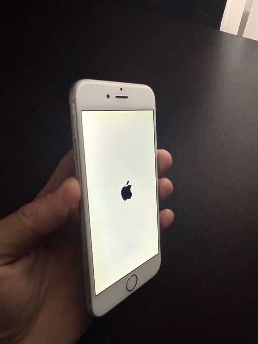 Iphone 6s silver 128gb in stare foarte buna orice retea