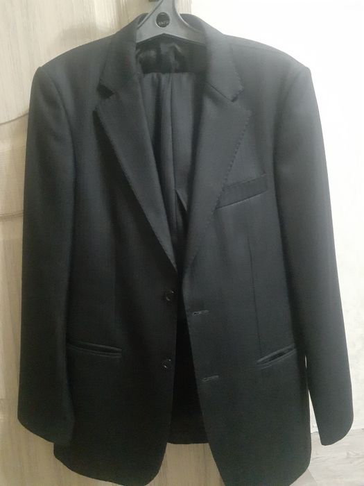 Продам мужской костюм