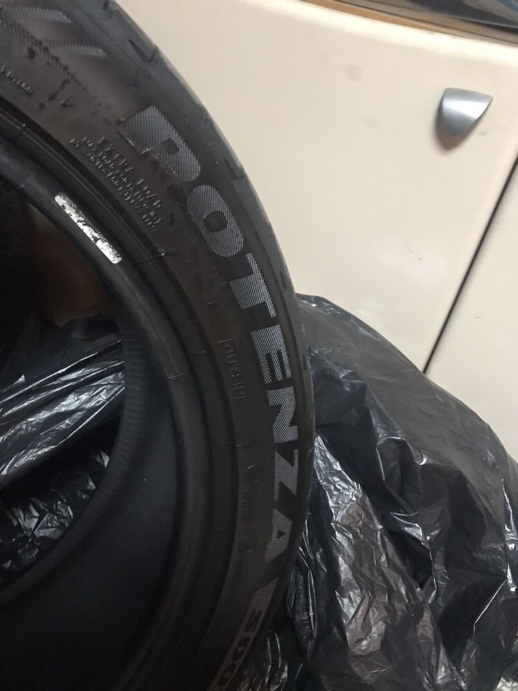 Гума Bridgestone Potenza 245/45/19 лятна