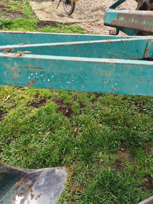 Plug 3 trupițe (brazde, cormane) Regent Neptun 3