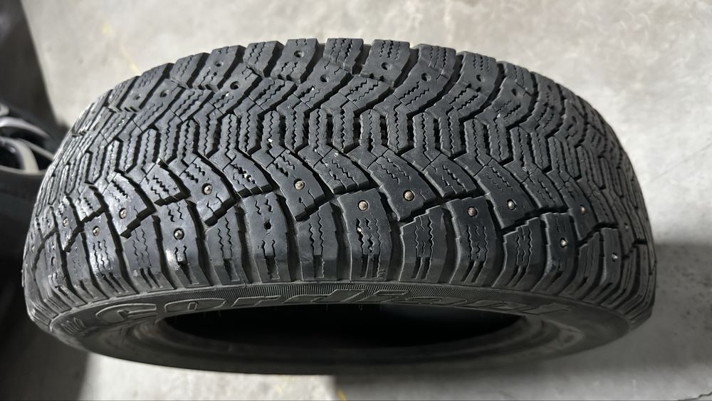 Продам зимний шины 185/65 r15
