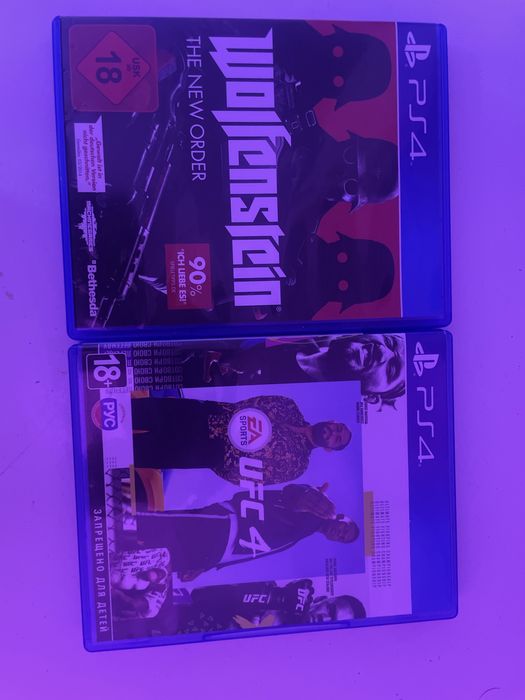 Продам 2 дичка на ps4
