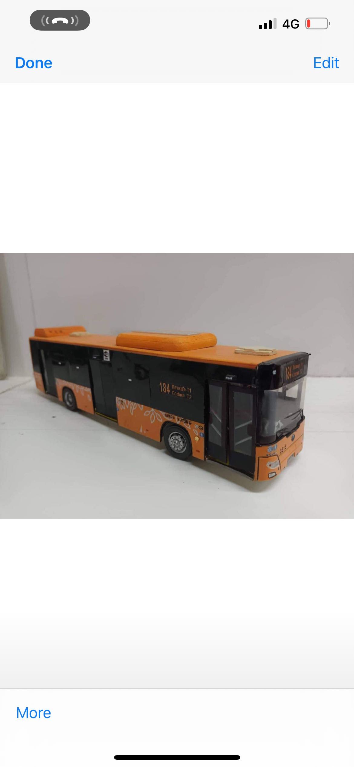 автобус макет играчки