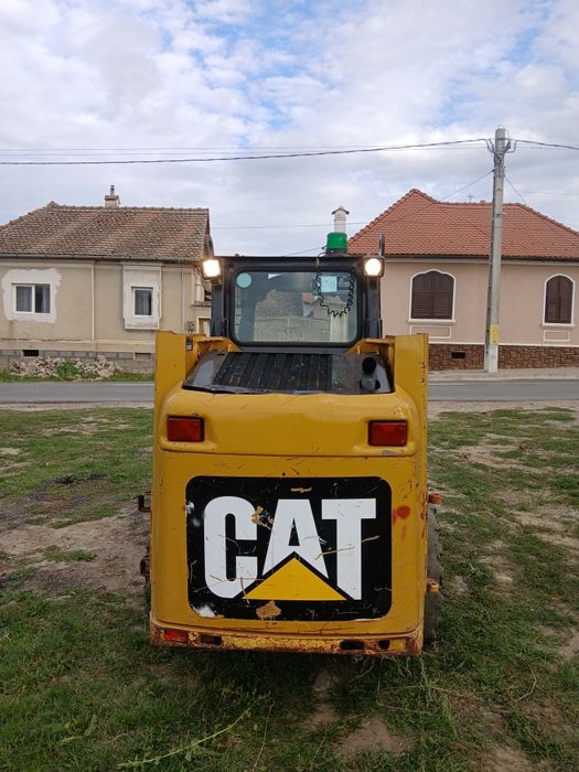 MiniÎncarcator caterpilar 216B3