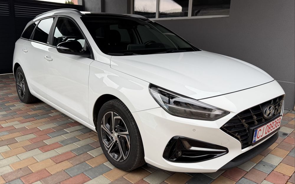 Hyundai i30  – Automat – 08/2020