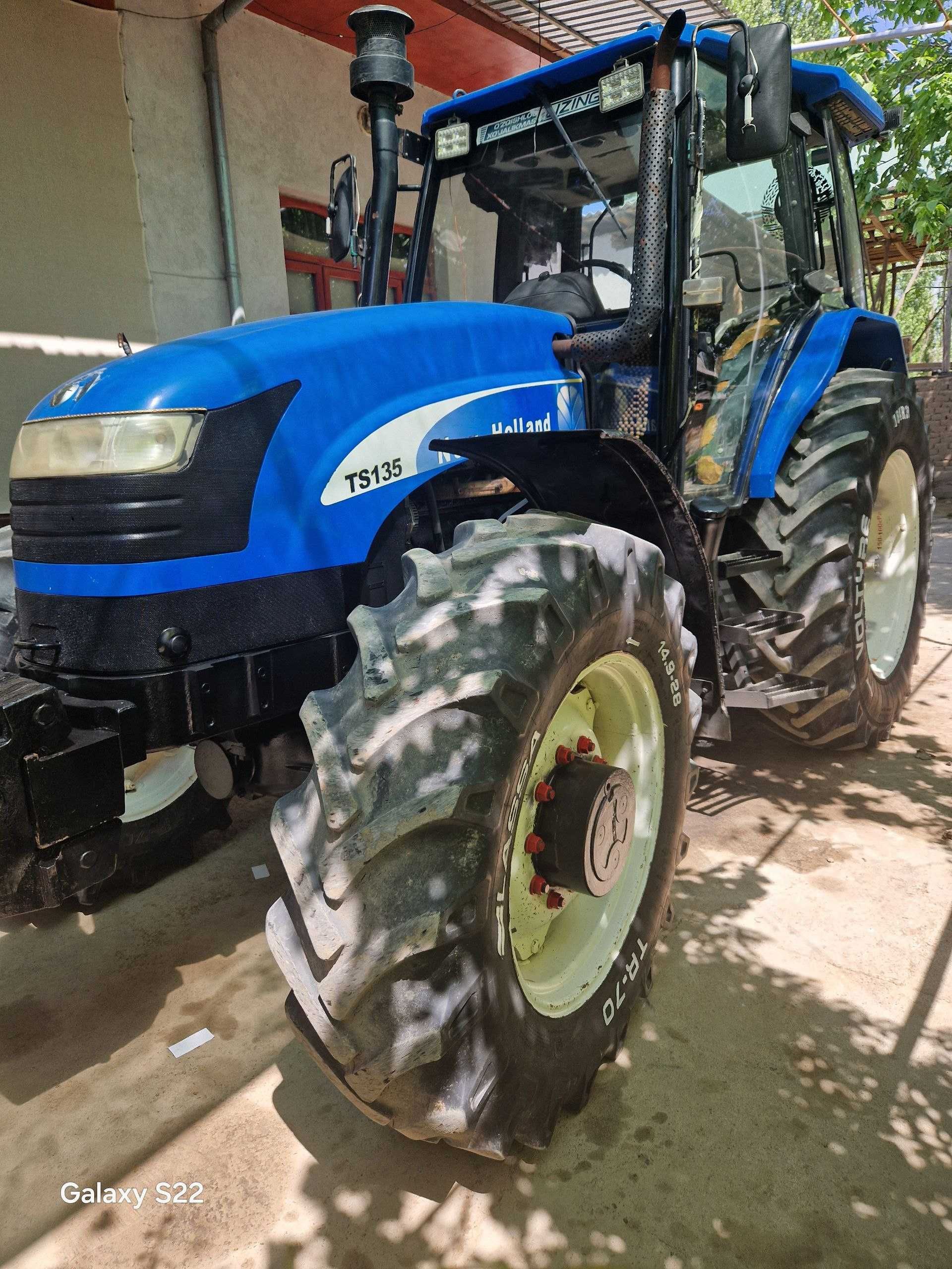New Holland TS 135