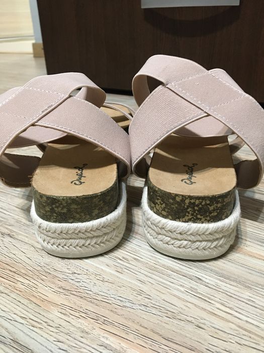 Sandale flatform Qupid