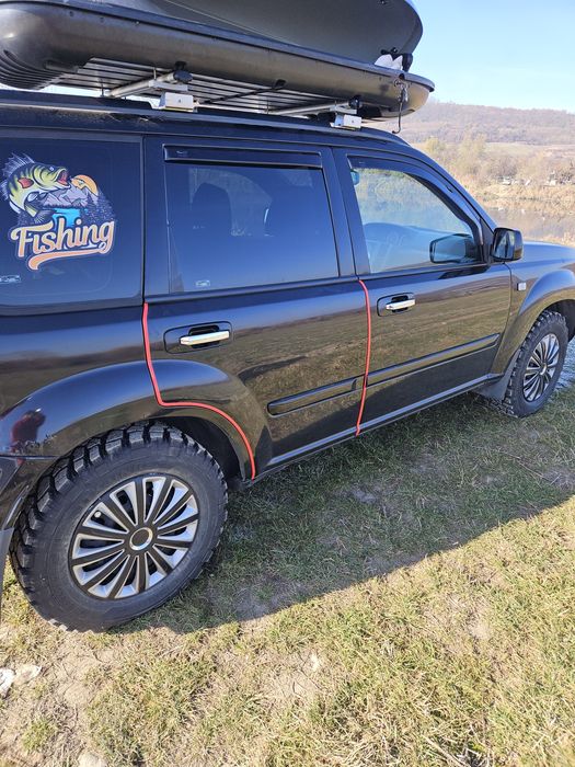 Vând Nissan x-trail T30
