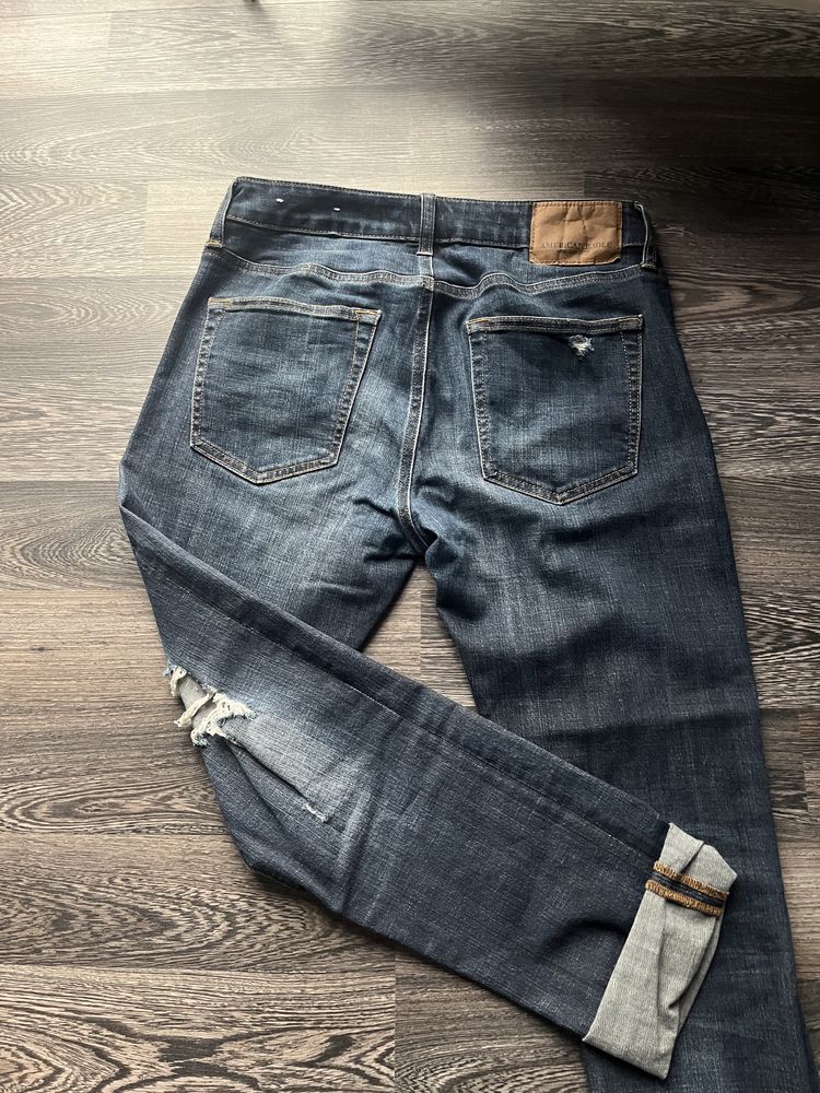 American eagle denim