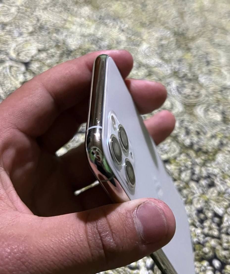 Iphone 11 pro 64 gb