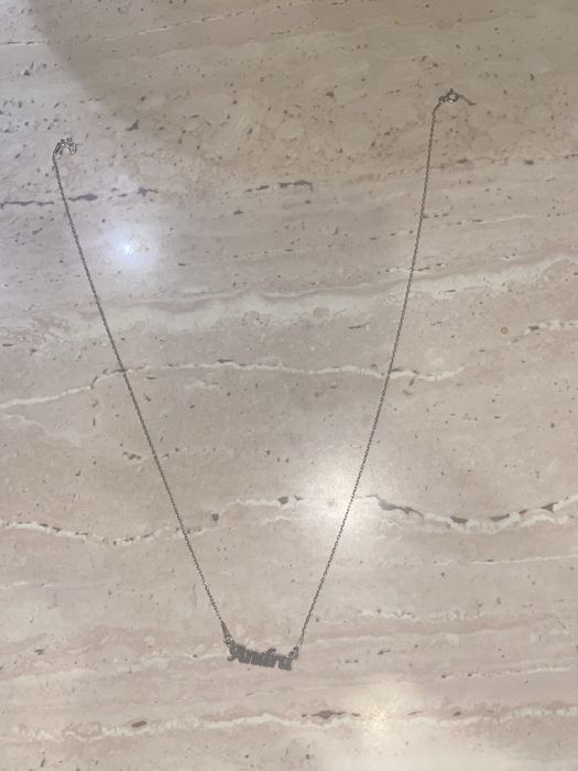 Lanțisor de argint cu numele inscriptionat Andra