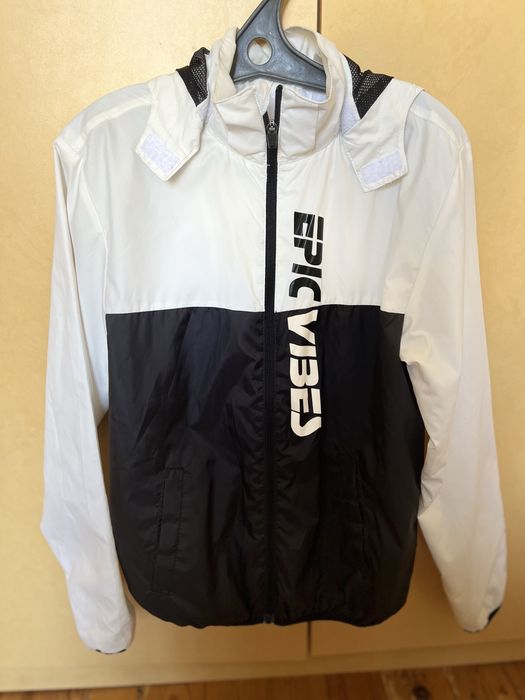 Ветровка для мальчика 13-14 лет