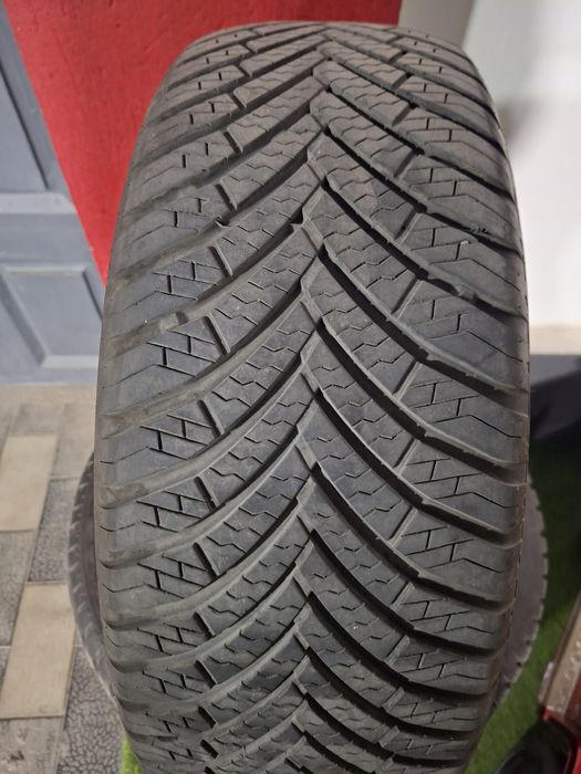 215/60/16 LARGO BALON