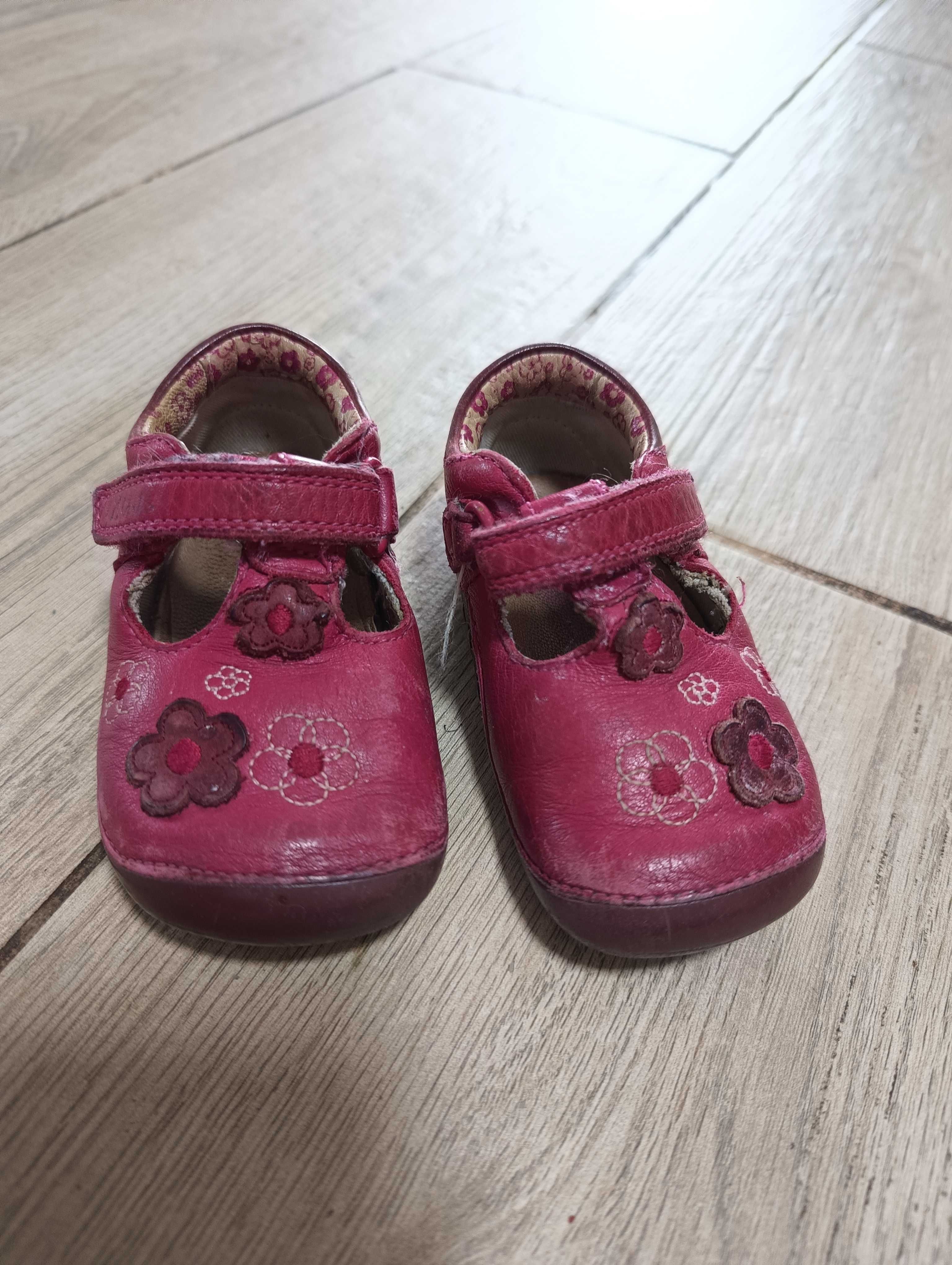 Pantofi de piele Clarks pentru bebeluși 20