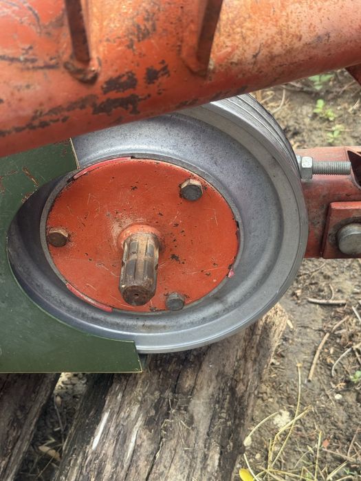 Vand cositoare dupa tractor