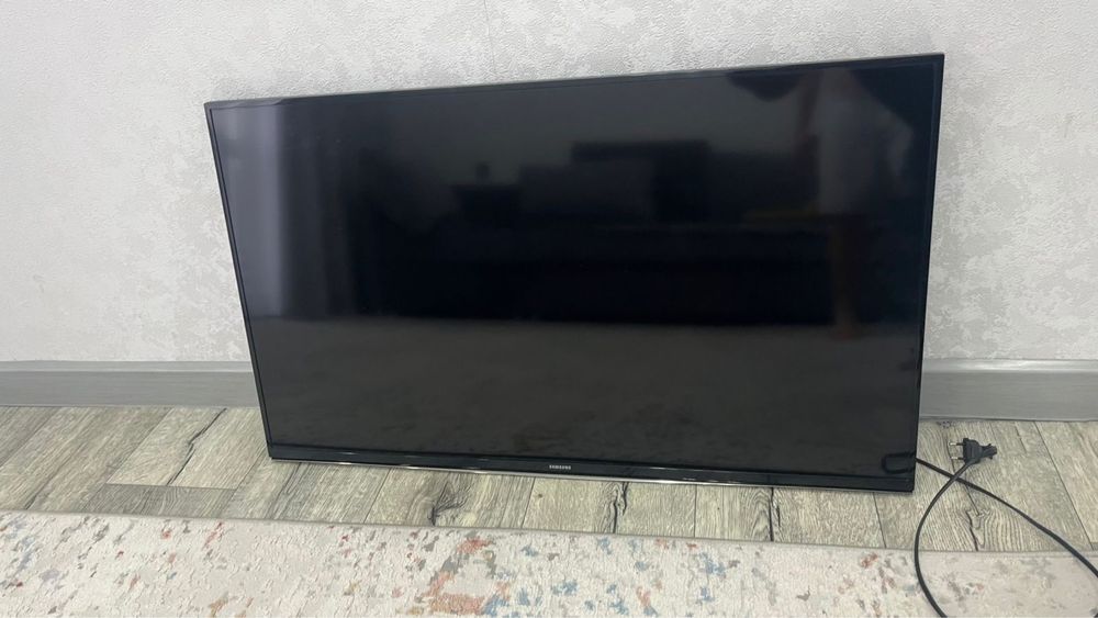 Продам телевизор самсунг
