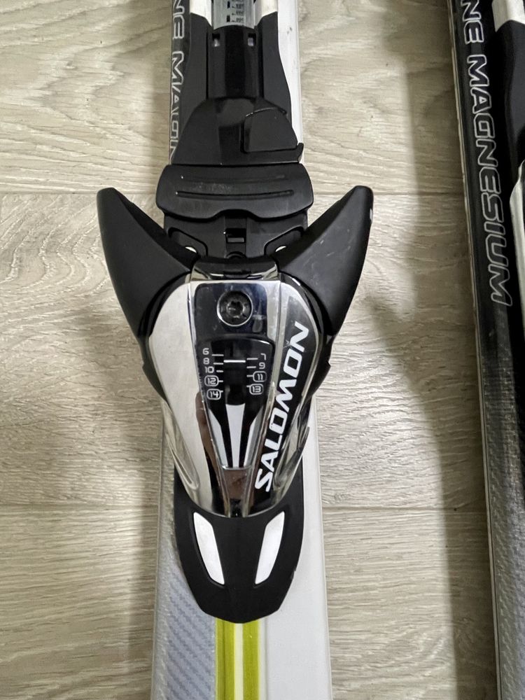 Продавам ски Salomon 24hours powerline 158см.