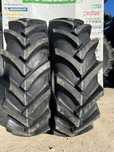 13.6-24 pentru tractor fata cu 8 pliuri marca OZKA