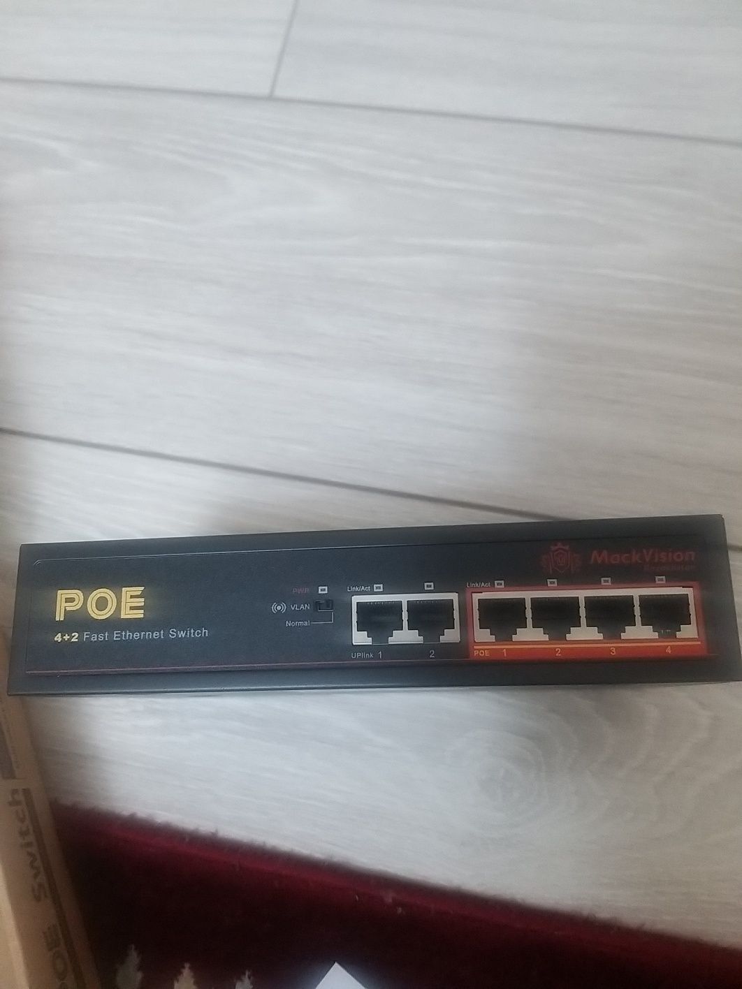 Poe switch   Mackvision