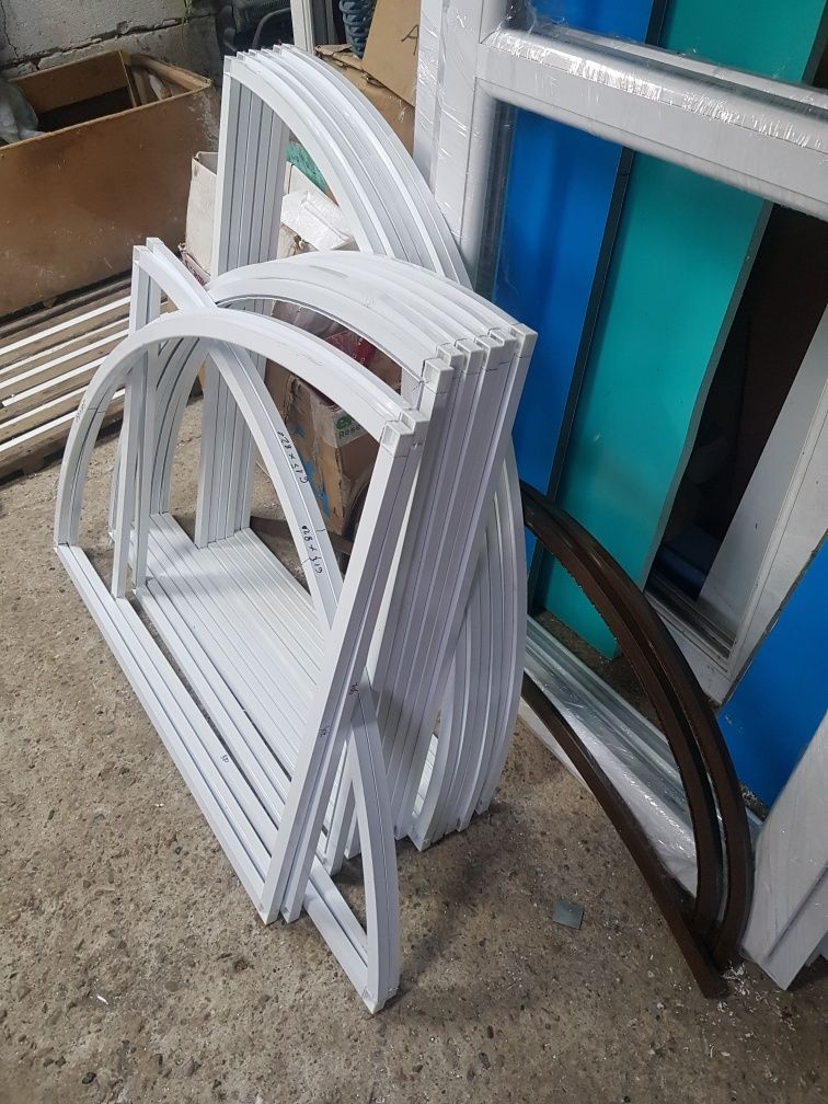 Curbam profile pvc (arcade)și site
