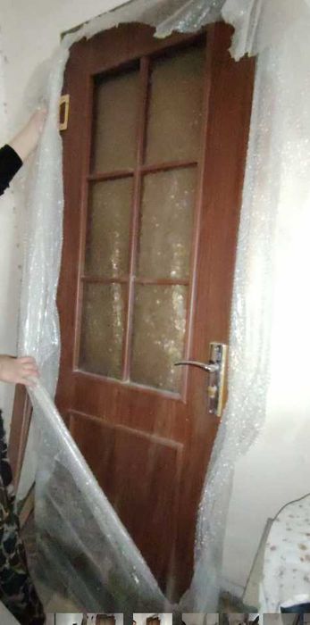 Дверь МДФ  цвет орех б/у