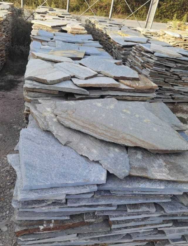 Piatra Naturală pentru Amenajări de Grădină
