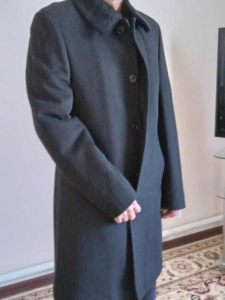 Мужское демисезонное пальто