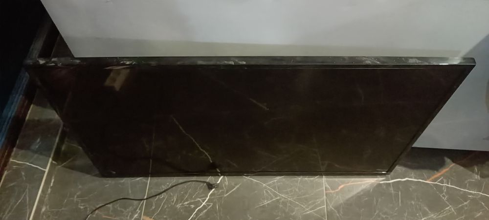 Продам телевизор