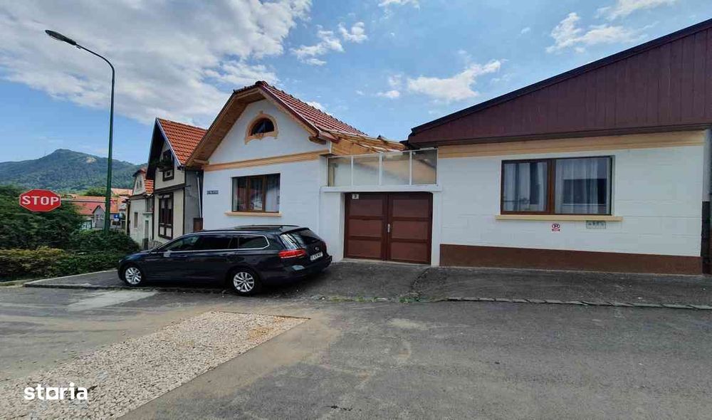 Inchiriere Casa singur in curte 4 Camere zona Schei Centrul Vechi