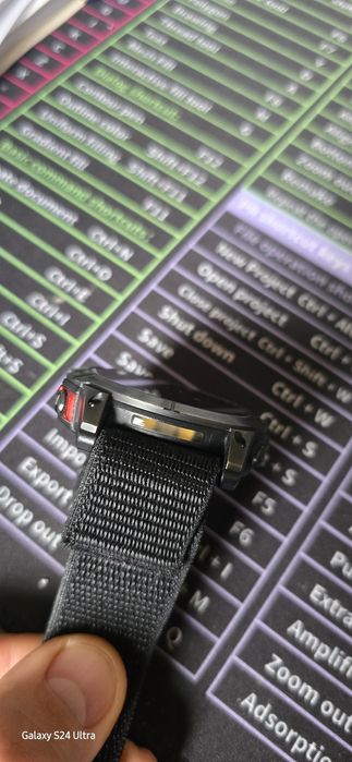 Часовник Garmin fenix 7x solar 51 mm.