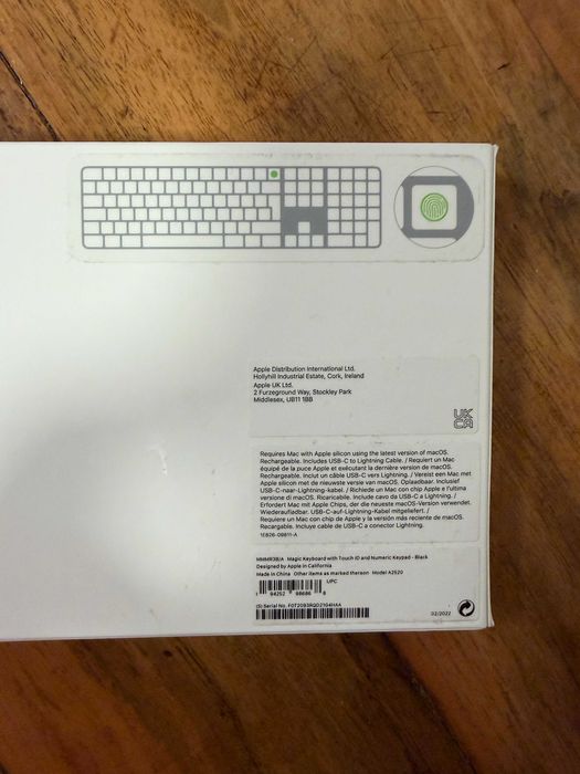 Клавиатура Apple Magic Keyboard with Touch ID and Numeric Keypad BLACK